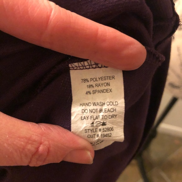 Adorable sleeveless cowl neck dress size small - Picture 7 of 7